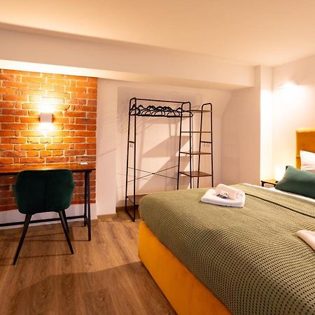 Soulscape Apartments Loft Zwickau Citycenter Mit Tg-Stellplatz, Magenta-Tv Und Klima מראה חיצוני תמונה
