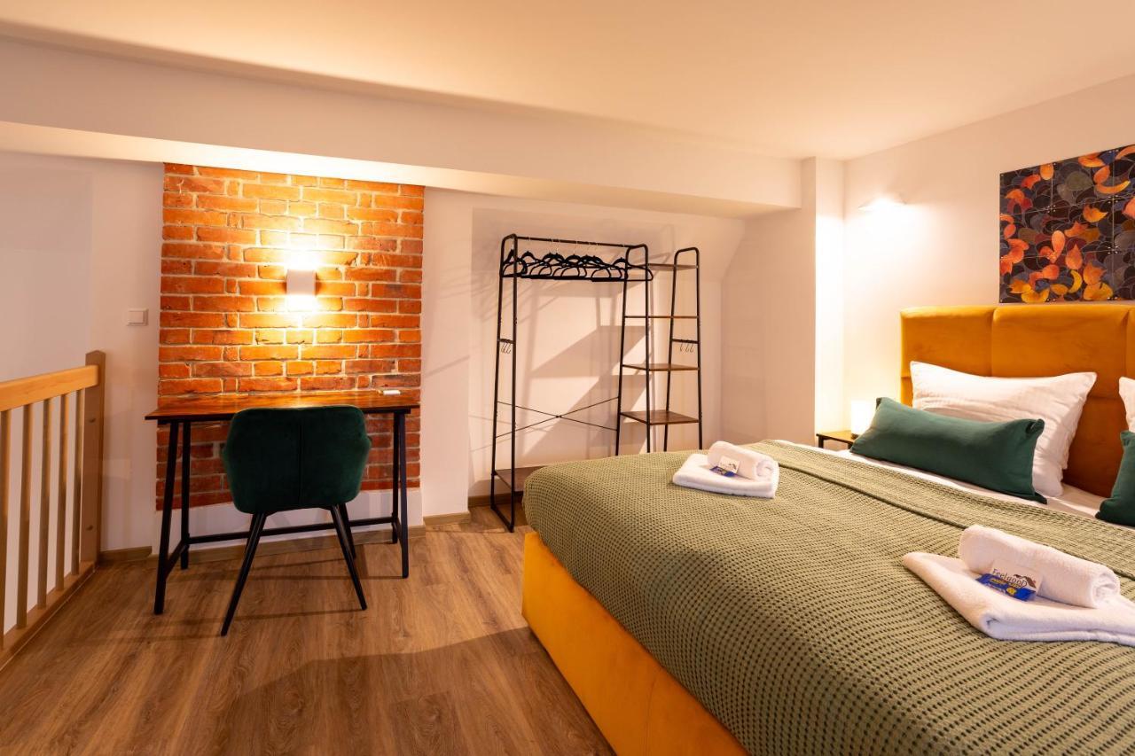Soulscape Apartments Loft Zwickau Citycenter Mit Tg-Stellplatz, Magenta-Tv Und Klima מראה חיצוני תמונה