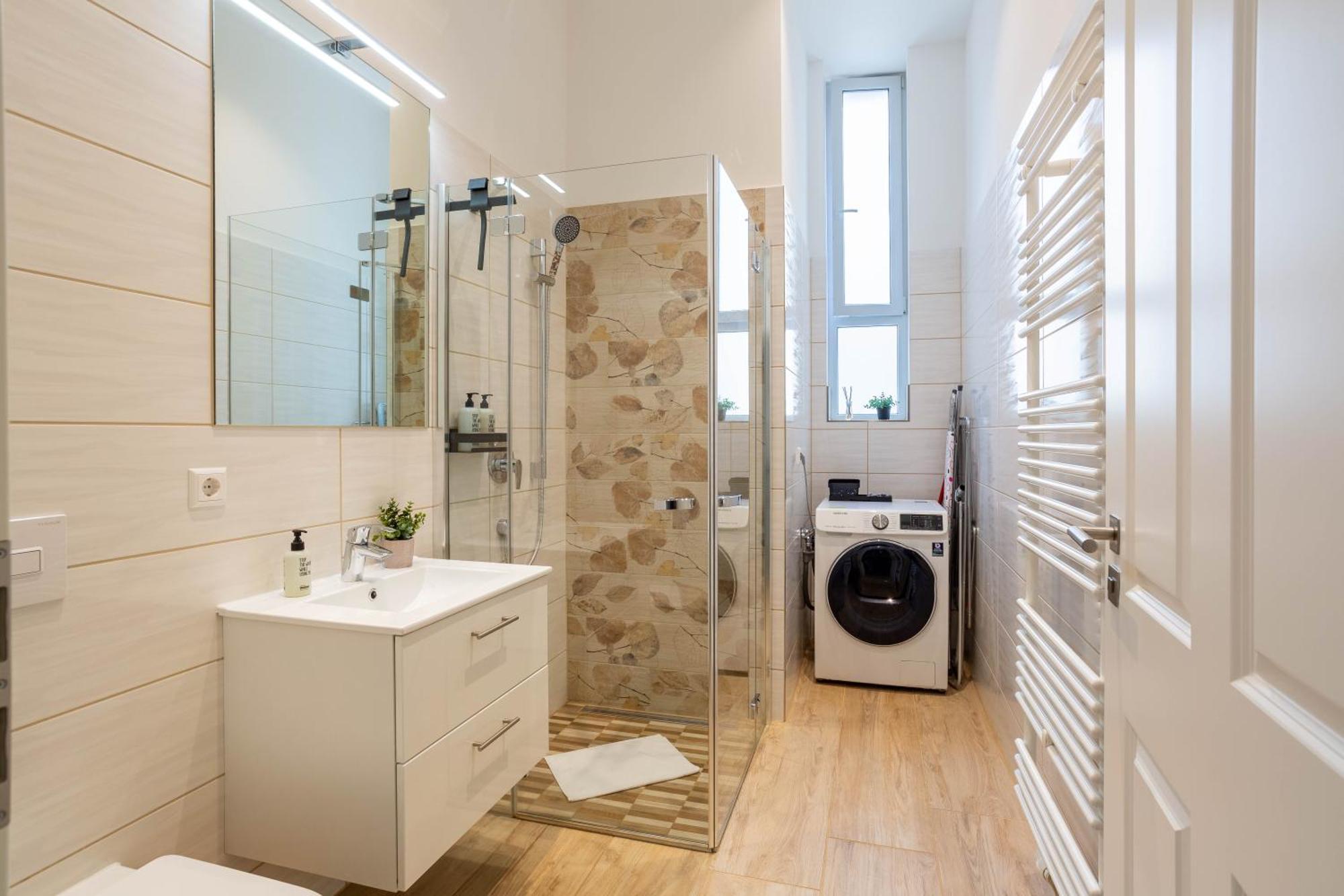 Soulscape Apartments Loft Zwickau Citycenter Mit Tg-Stellplatz, Magenta-Tv Und Klima מראה חיצוני תמונה